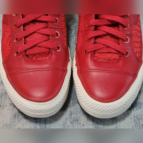 Converse All Stars Mens 9 NEW Red Leather + Snake Skin Look High Top 148837C - Picture 8 of 16